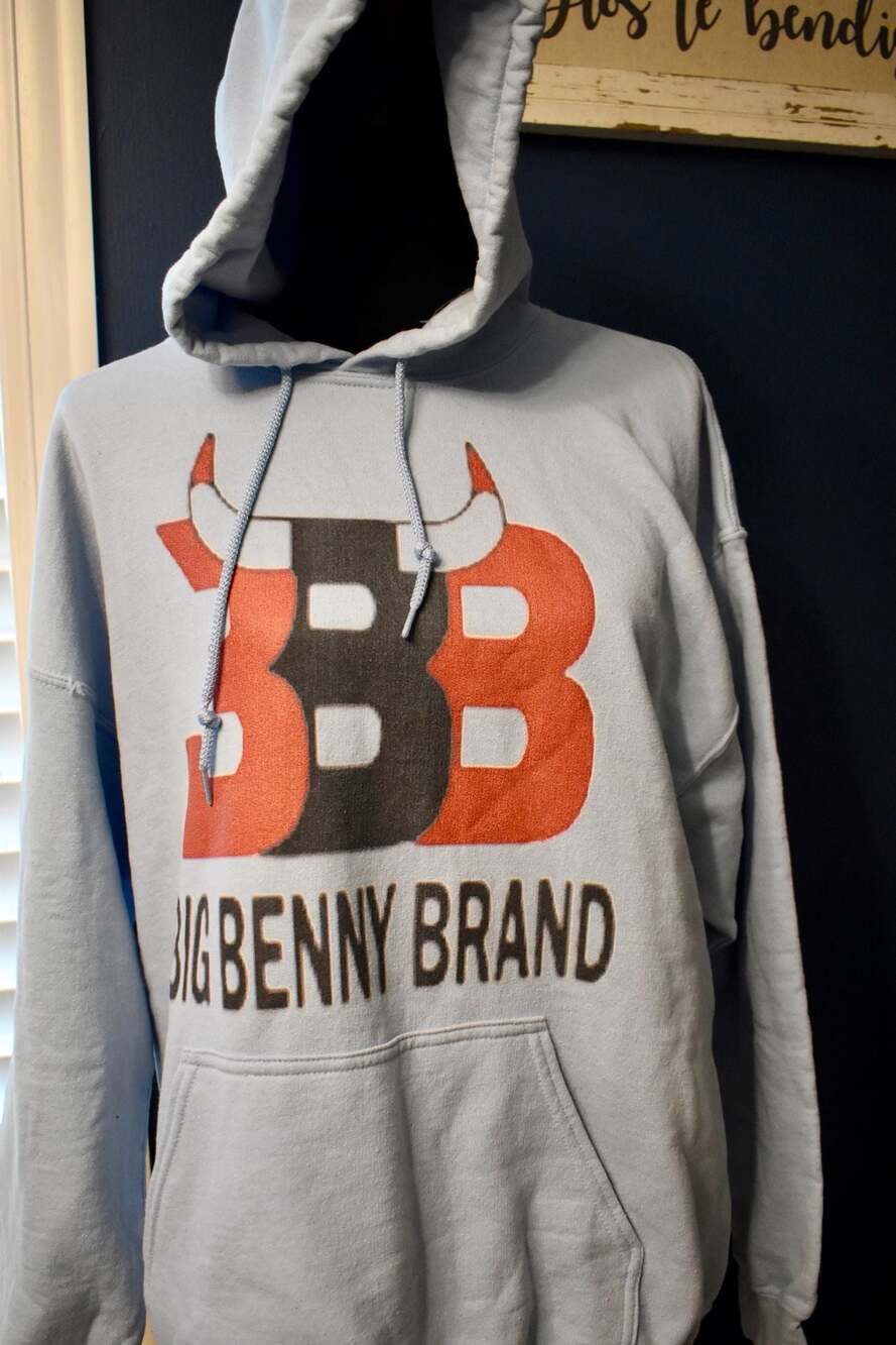 Gildan Big Benny Brand Graphic Hoodie Light Blue Size Large